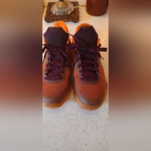 Nike Kobe Bryant 10 silk robes